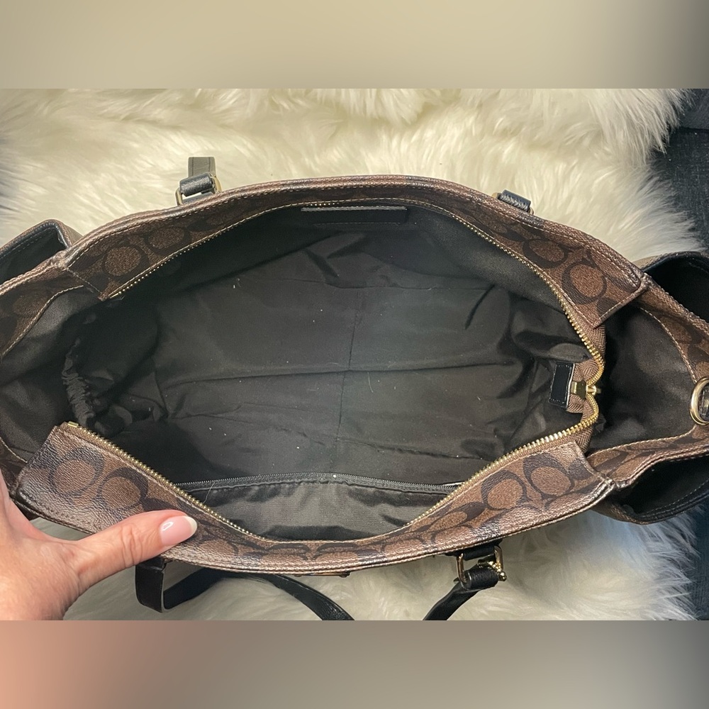 Coach Brown Signature Tote - Picture 10 of 16